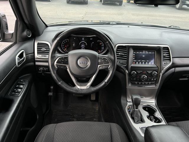 2019 jeep grand cherokee laredo