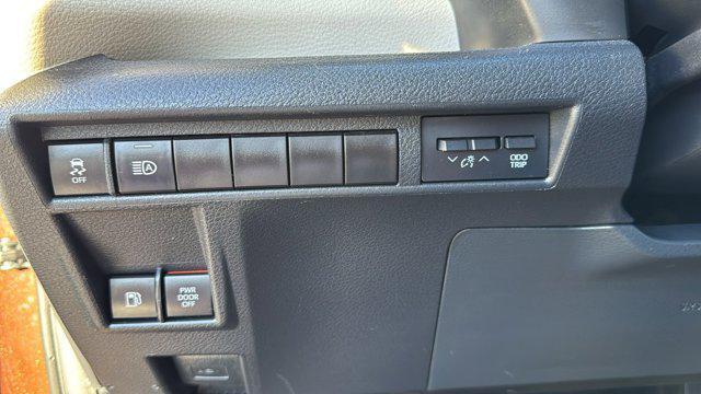 2022 toyota sienna xle 7 passenger