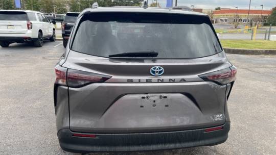 2023 Toyota Sienna