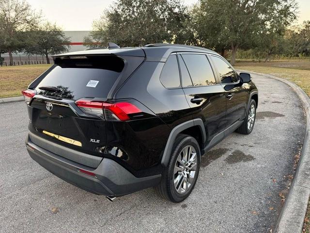 2021 toyota rav4 xle premium