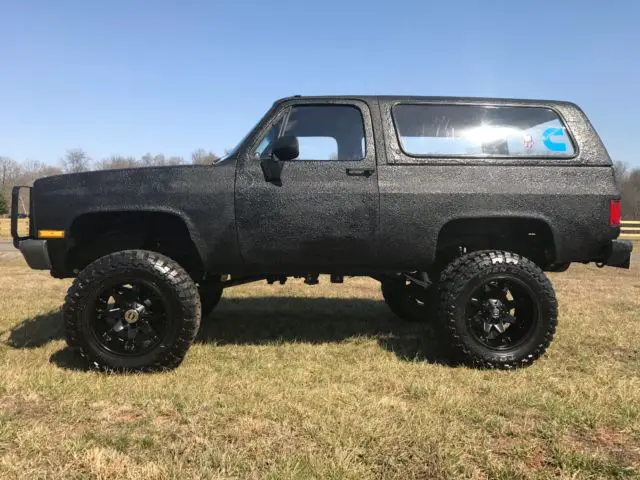 1986 5.9l 24v cummins chevrolet blazer k5 full size m1009