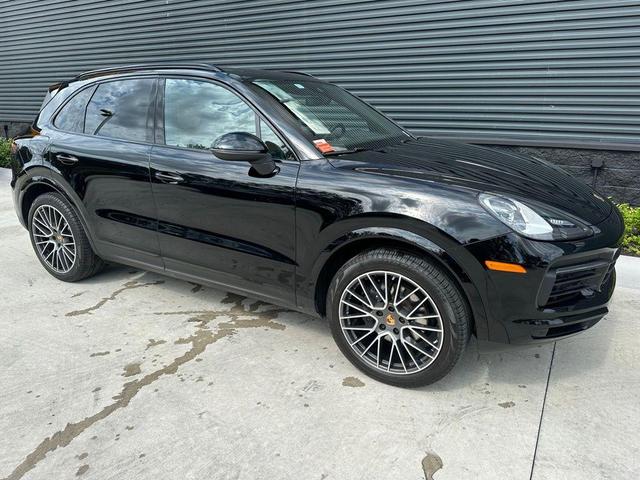 2020 porsche cayenne base
