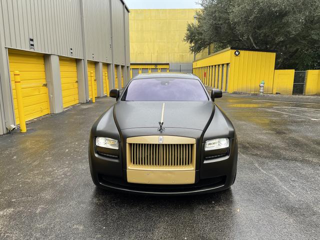 2011 rolls-royce ghost base