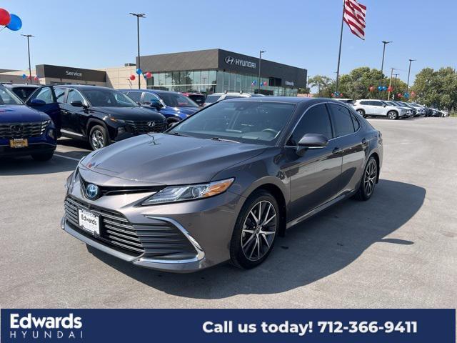 2023 toyota camry hybrid xle
