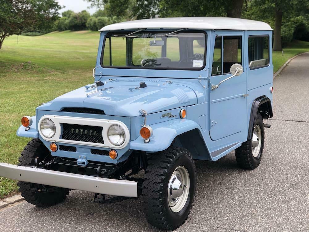 1969 toyota fj cruiser 40 extensively restored and repainted