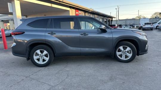 2024 Toyota Highlander