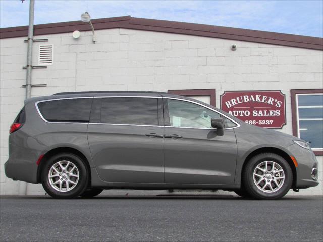 2022 chrysler pacifica touring l