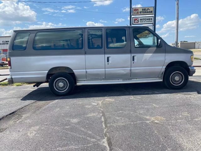 1992 ford club wagon super van