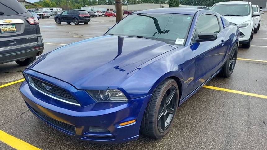 2014 ford mustang v6