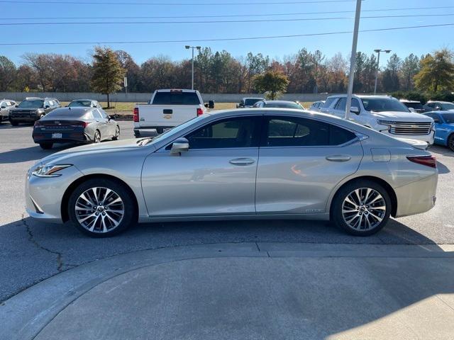 2021 lexus es 300h 300h