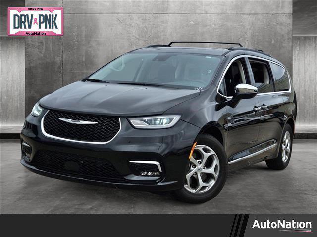 2022 chrysler pacifica limited