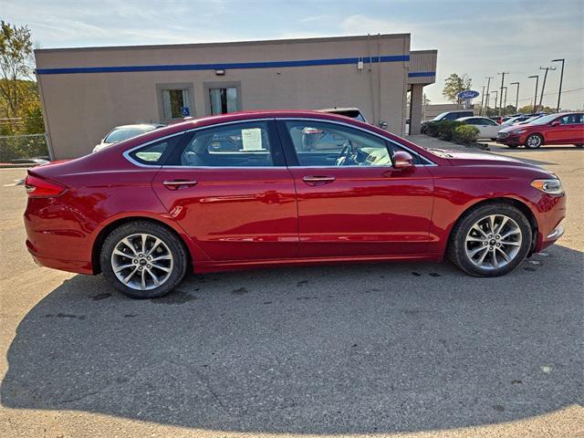 2017 ford fusion se