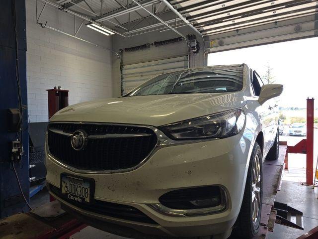 2018 buick enclave premium