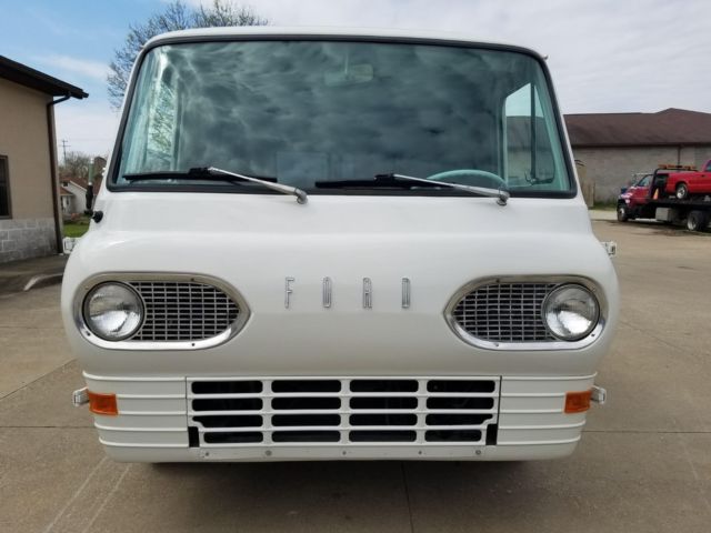 1967 ford econoline van