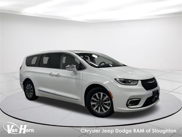 2022 chrysler pacifica hybrid limited