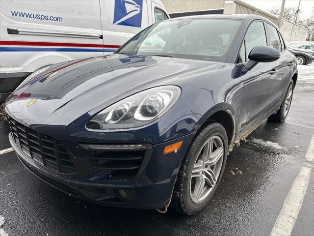 2017 porsche macan base