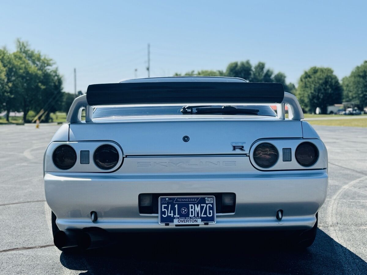 1989 nissan skyline coupe grey r32 gtr