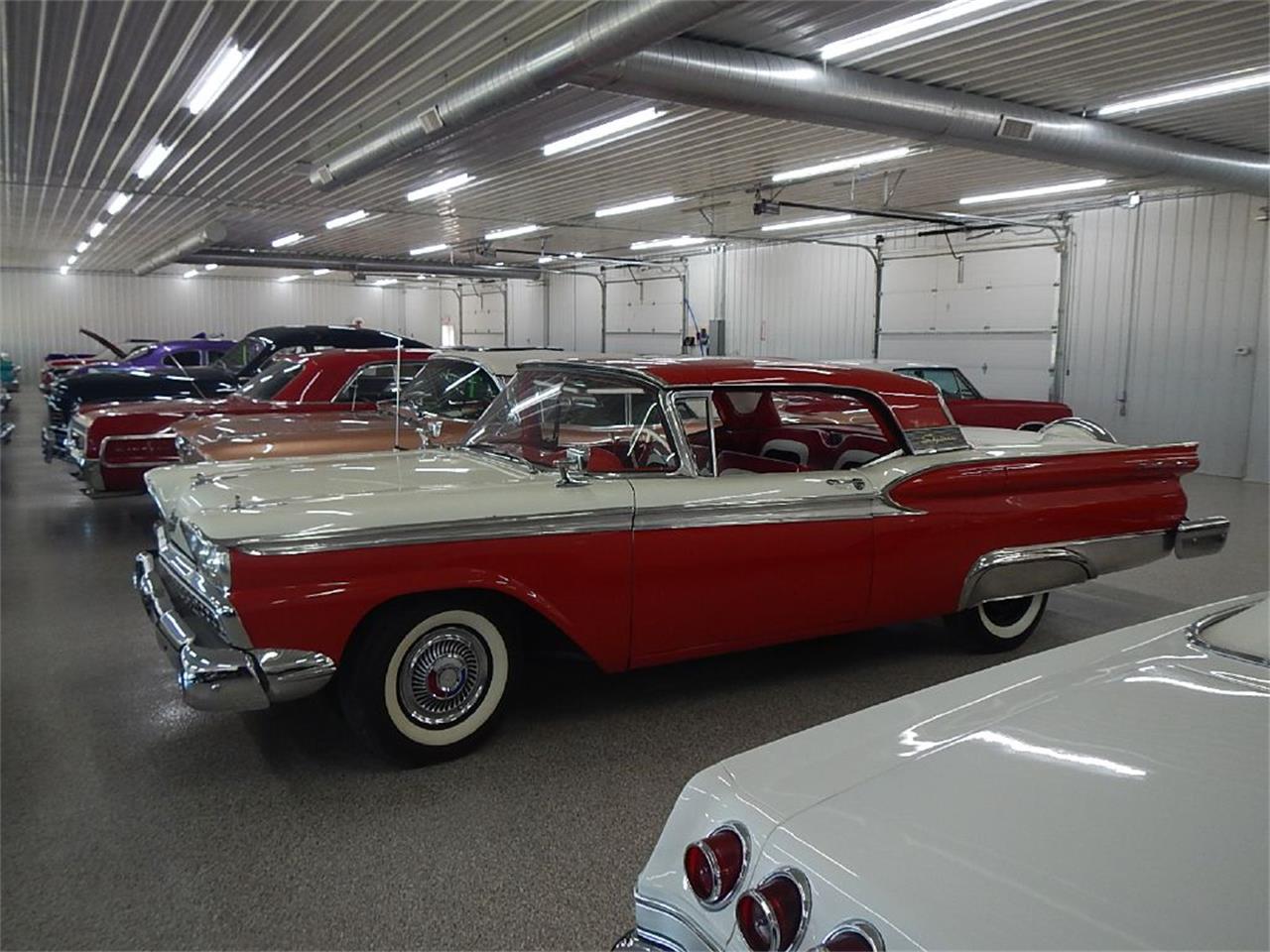 1959 ford fairlane 500 skyliner