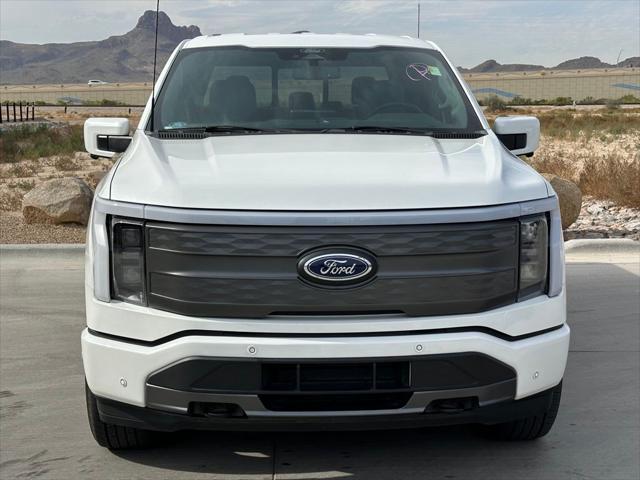 2022 ford f-150 lightning lariat