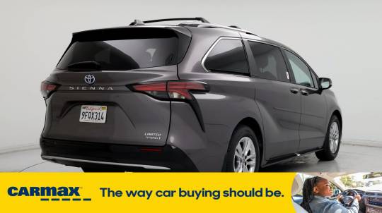 2023 Toyota Sienna