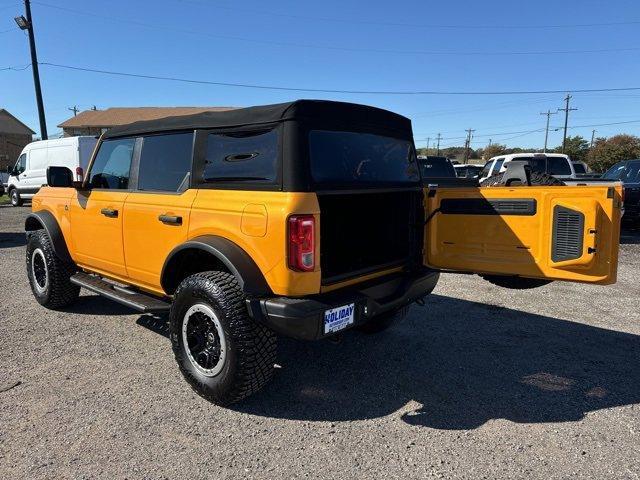 2021 ford bronco black diamond