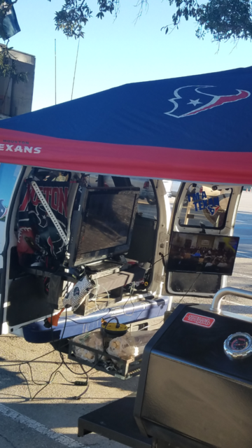 e-350 tailgating machine or can be used for work