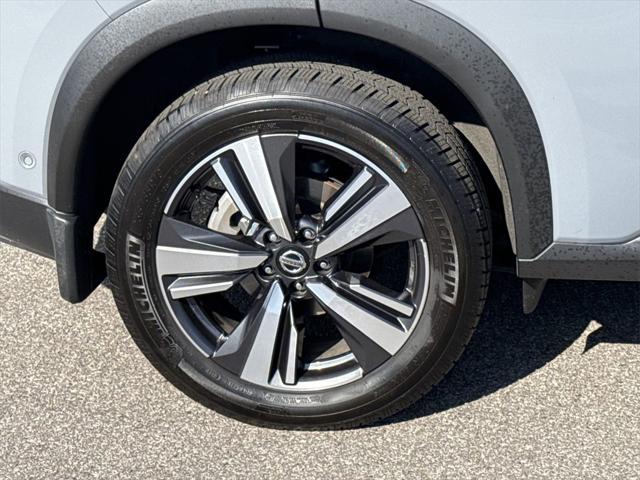2021 nissan rogue platinum