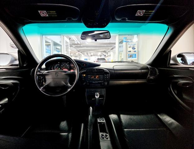 2000 porsche 911 carrera