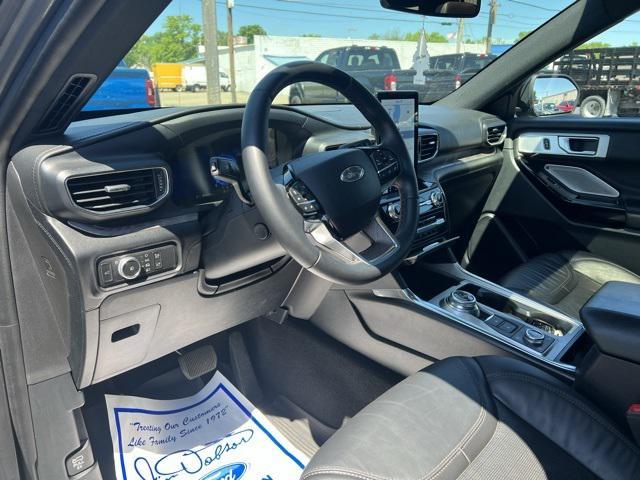 2021 ford explorer platinum
