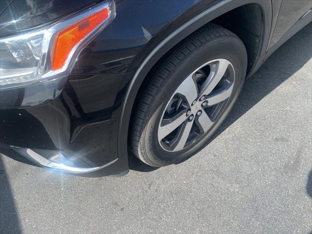 2021 chevrolet traverse lt leather