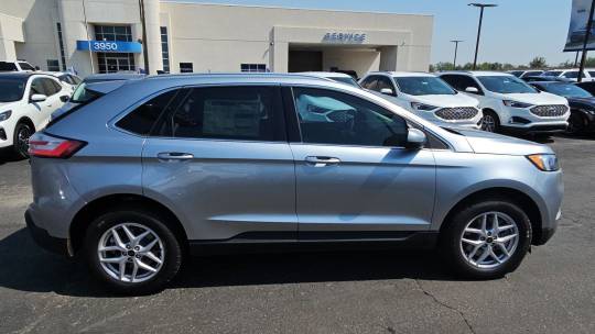 2024 Ford Edge