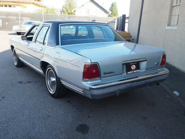 1990 ford crown victoria lx