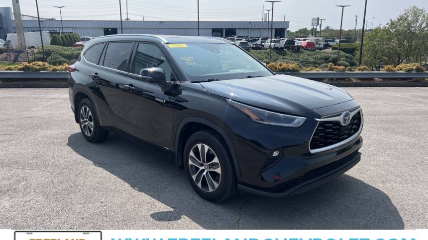 2021 toyota highlander hybrid xle