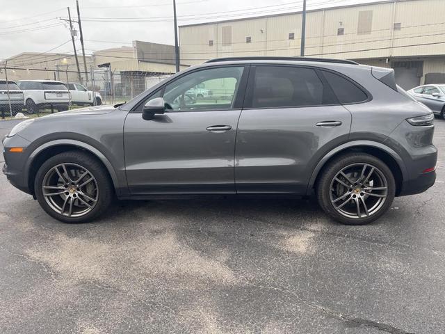 2021 porsche cayenne s