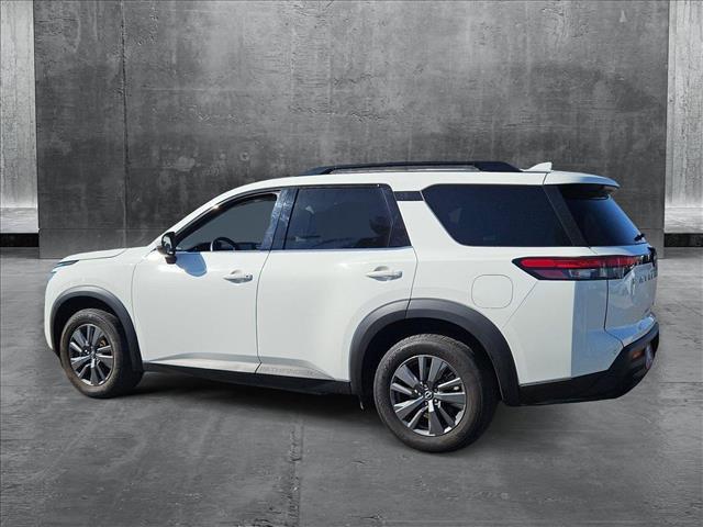 2022 nissan pathfinder sv 4wd