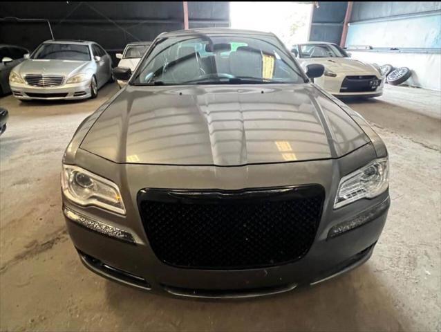 2012 chrysler 300 s