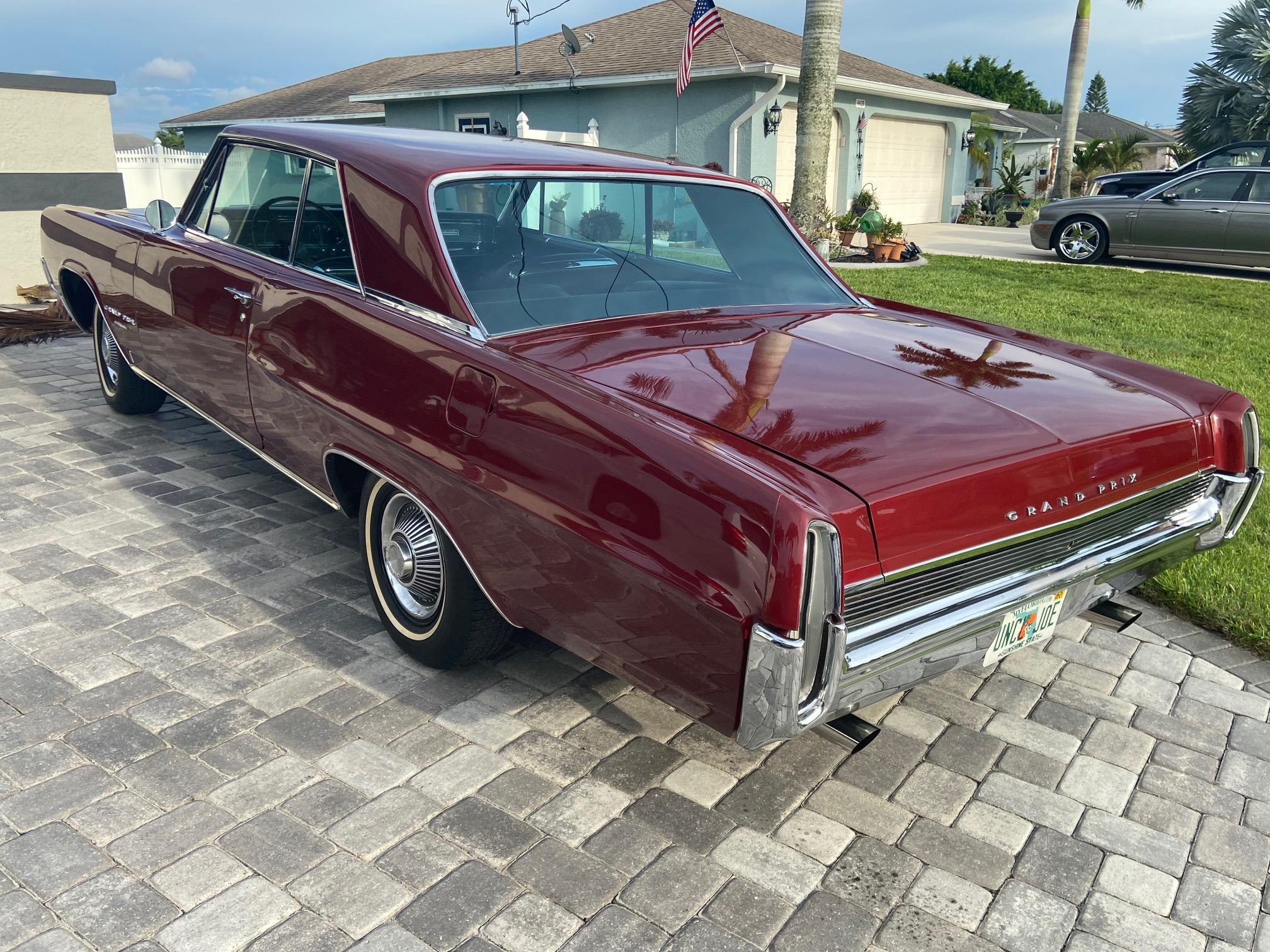 1964 pontiac grand prix
