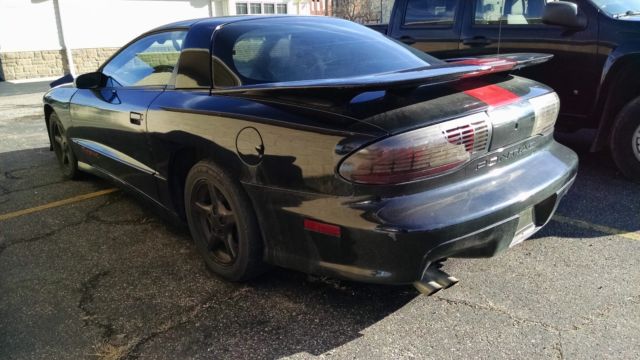 1994 pontiac firebird 244,473 miles has key starts & runs clean title
