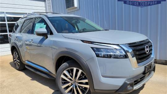 2022 Nissan Pathfinder