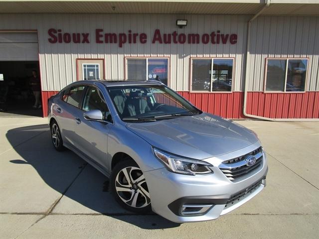 2022 subaru legacy limited