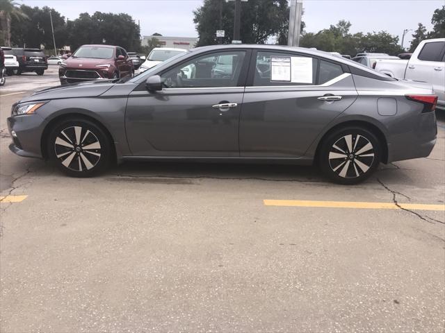 2021 nissan altima 2.5 sv