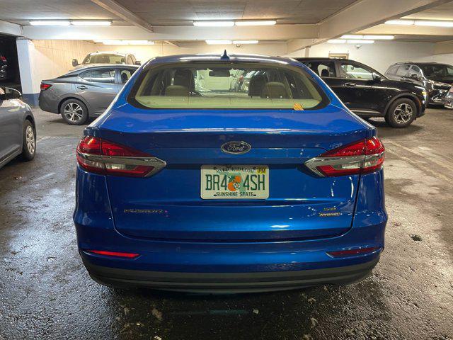 2020 ford fusion hybrid se