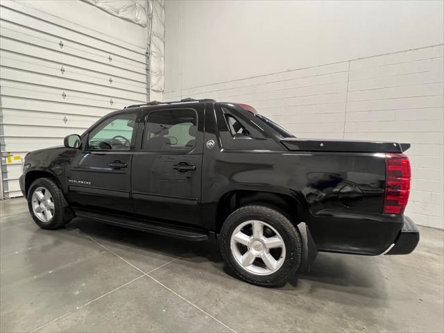 2013 chevrolet avalanche lt