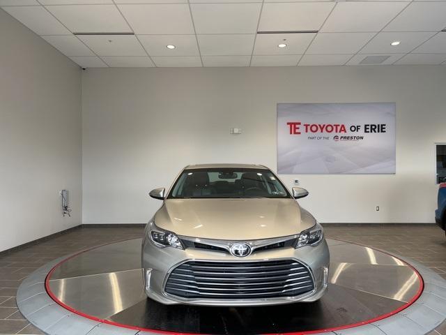 2017 toyota avalon limited