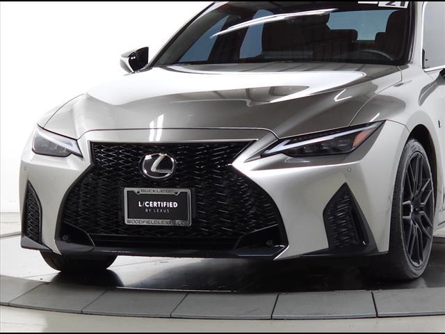 2021 lexus is 350 base