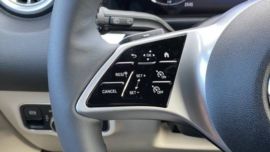 2025 Mercedes-Benz GLB