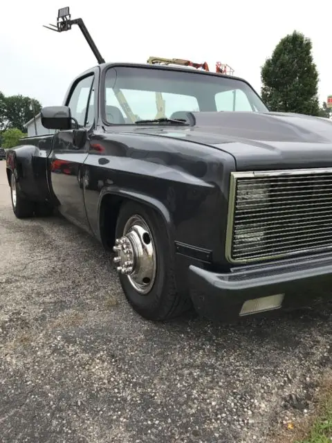 82 chevy bagged dually big block