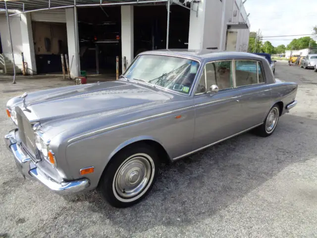 rolls royce bentley one owner extra low miles garaged call 954-633-8901