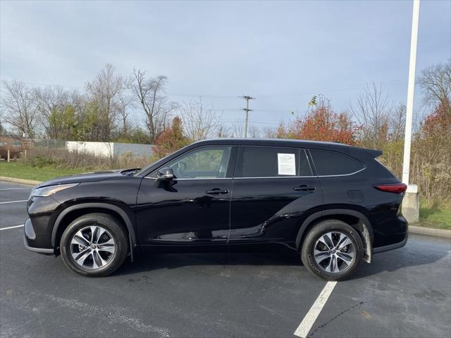 2021 toyota highlander xle