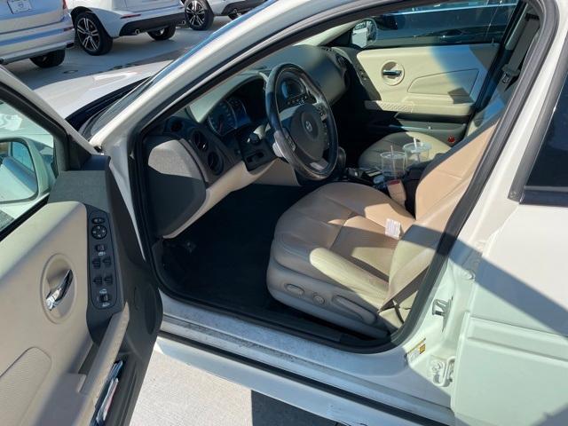 2005 pontiac grand prix in fort wayne, indiana
